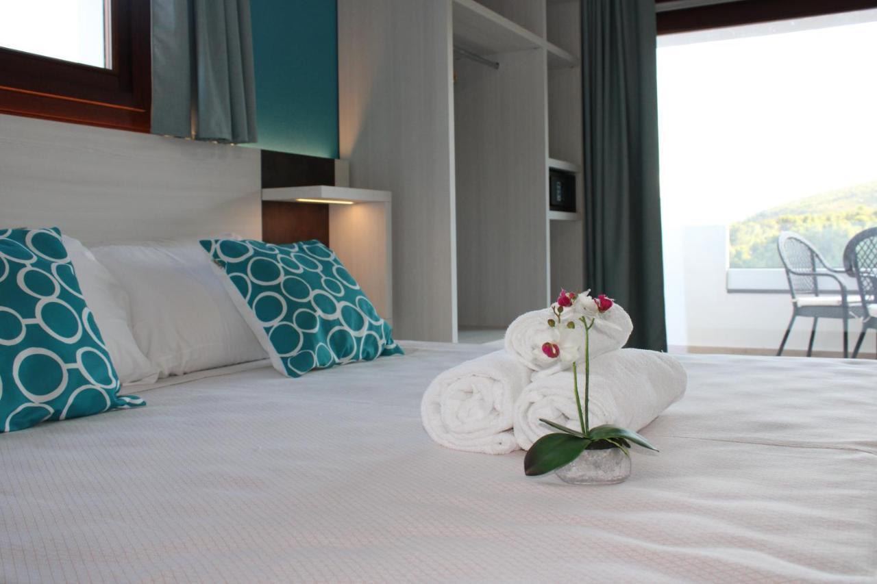 I Ginepri Hotel Cala Gonone Luaran gambar