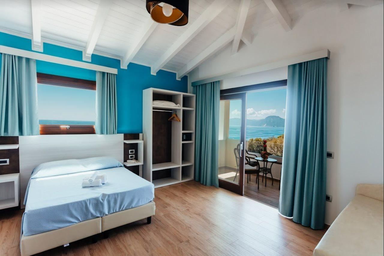 I Ginepri Hotel Cala Gonone Luaran gambar