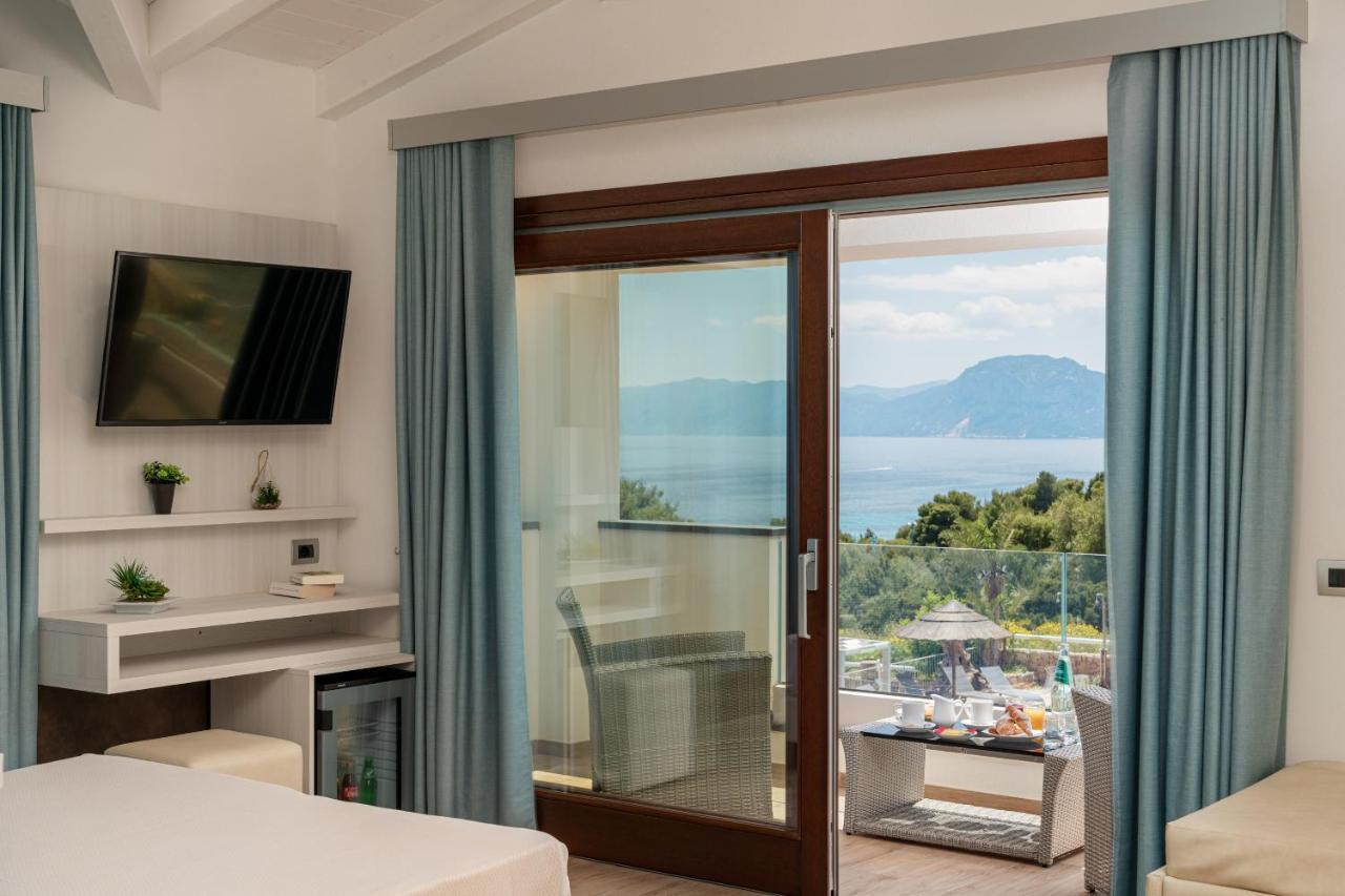 I Ginepri Hotel Cala Gonone Luaran gambar