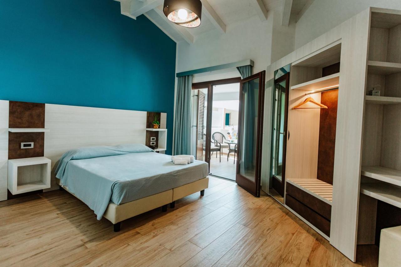 I Ginepri Hotel Cala Gonone Luaran gambar