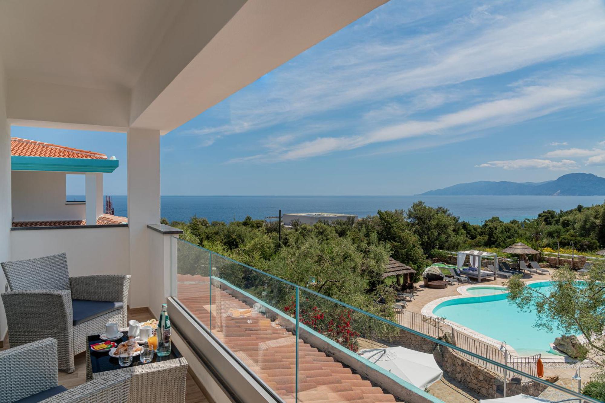 I Ginepri Hotel Cala Gonone Luaran gambar