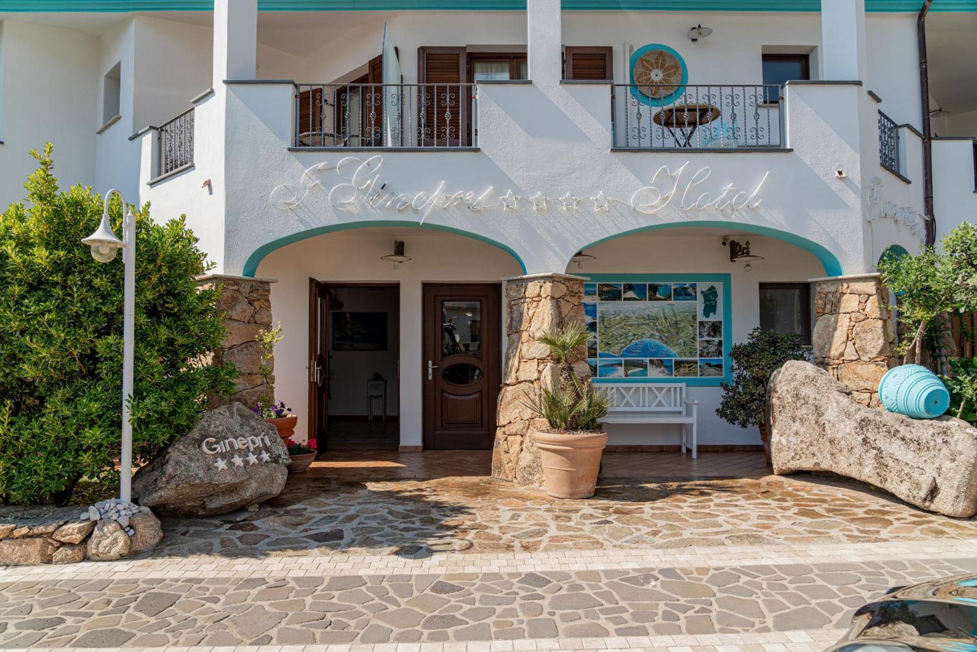 I Ginepri Hotel Cala Gonone Luaran gambar