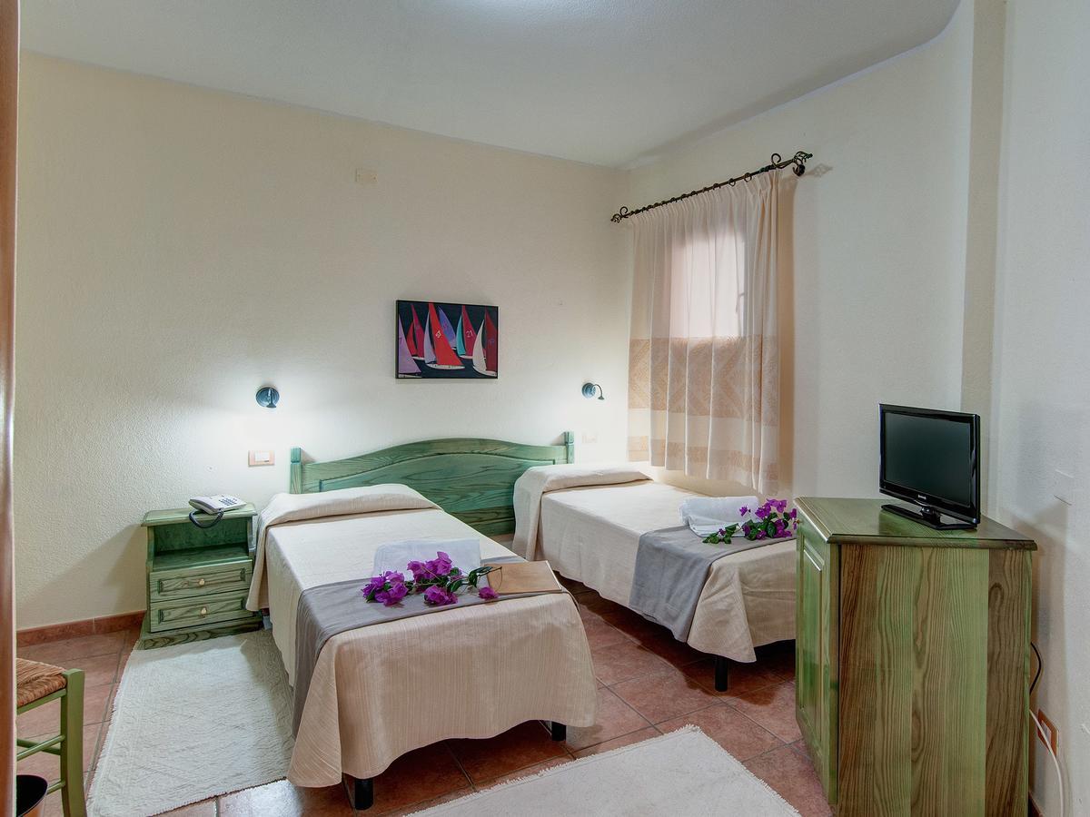 I Ginepri Hotel Cala Gonone Luaran gambar