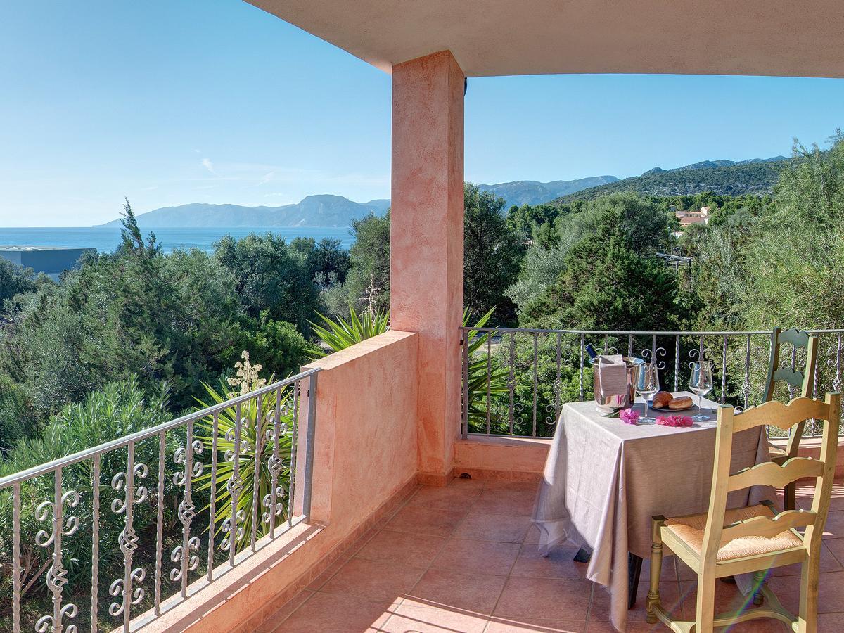 I Ginepri Hotel Cala Gonone Luaran gambar